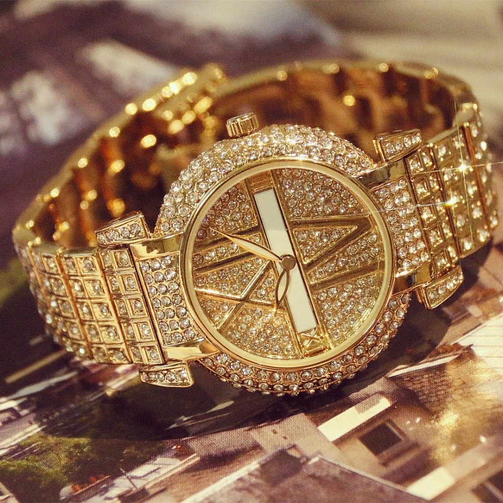 Luxury Diamond Quartz Watch